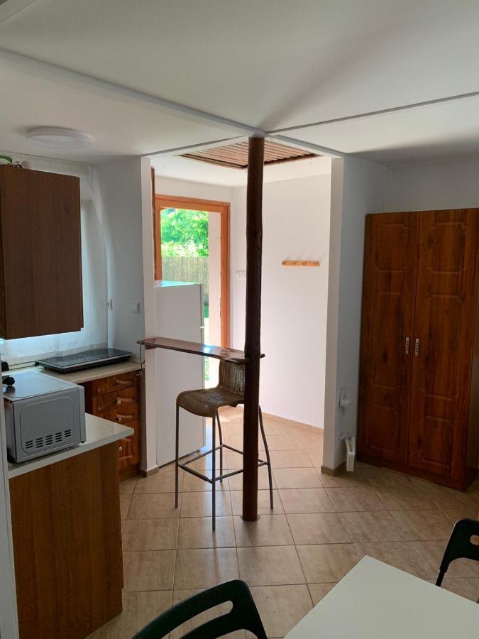 Mineral Apartman Crystal Sostofurdo Buitenkant foto